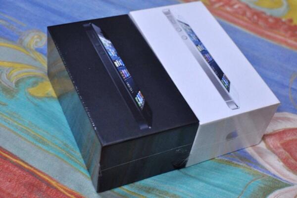 Iphone 5 new 16GB white/black murah