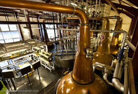 Mengintip Proses Pembuatan Minuman Whisky