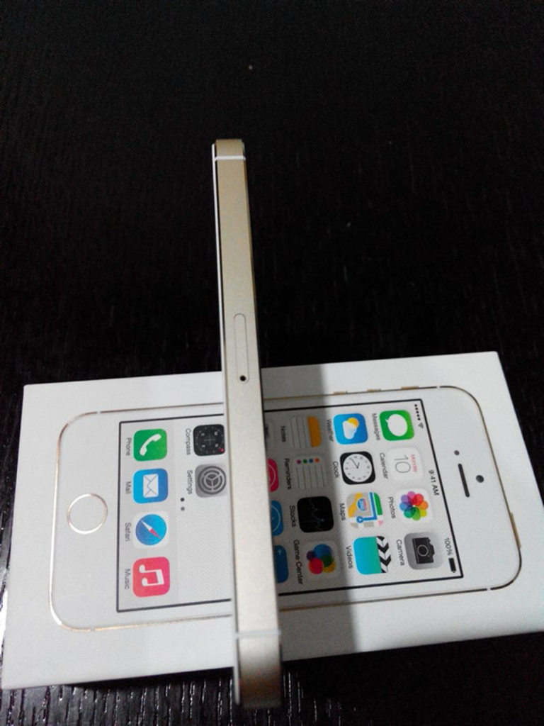 iPhone 5s 16gb fu gold SES bisa TT
