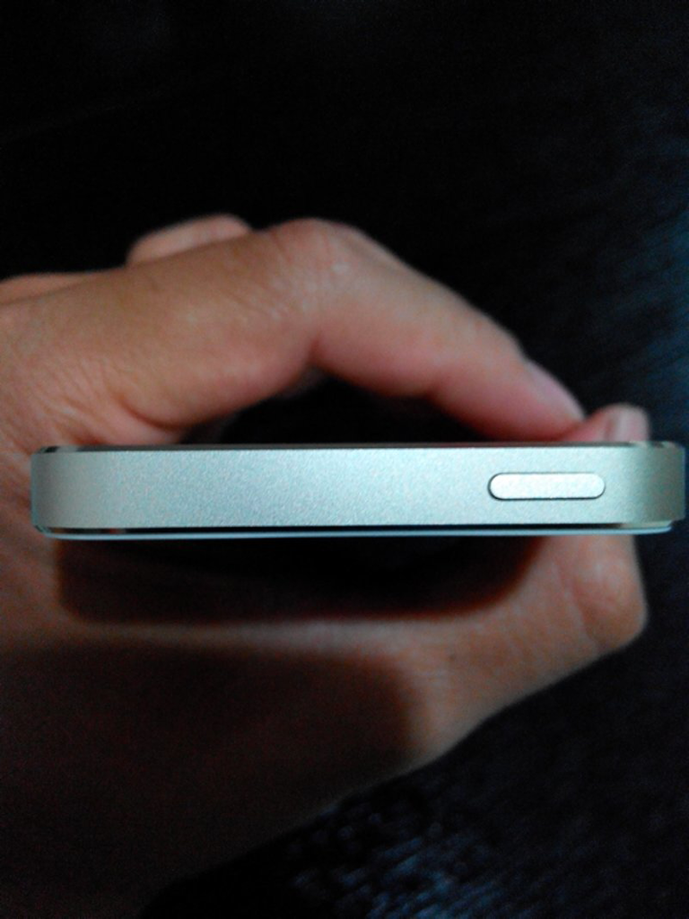 iPhone 5s 16gb fu gold SES bisa TT