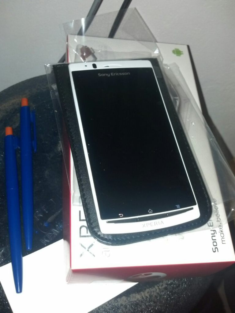 sony ericsson xperia arc s lti 18i