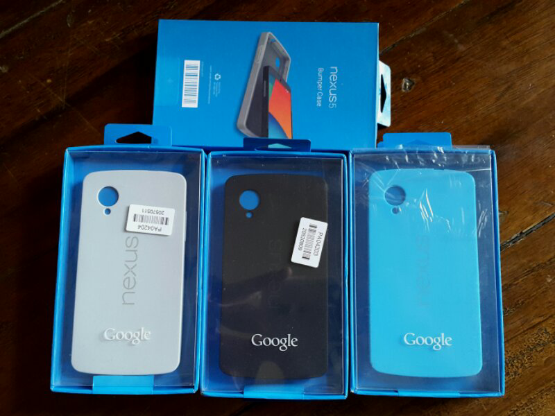 Official Google Bumper Case Nexus 5 BNIB