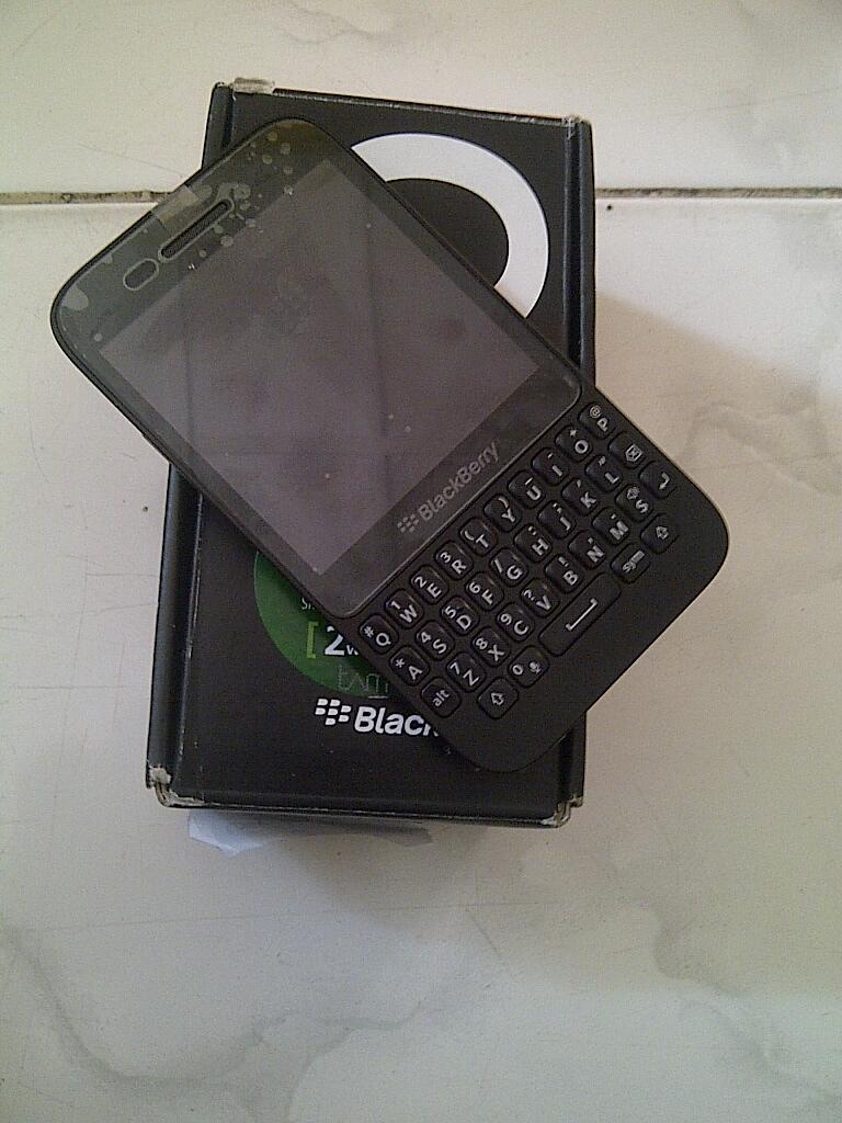 Obral Blackberry Q5 Black Replace TAM like New Garansi Panjang Jogja COD Rekber