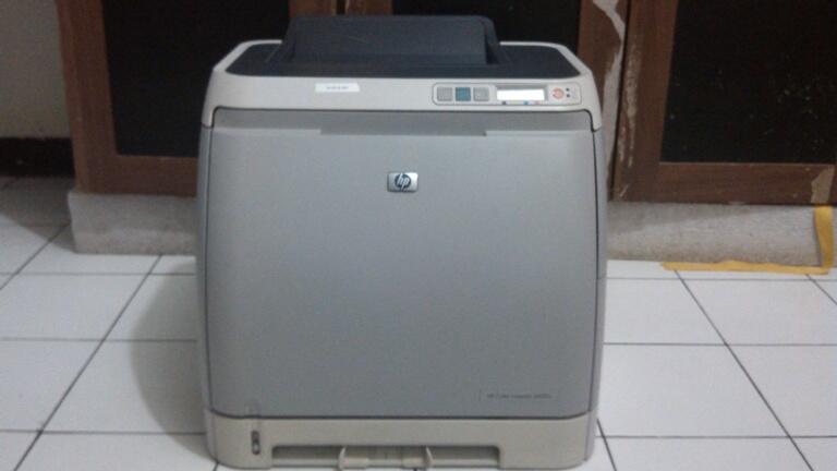 Printer Laser Warna HP 2600N Bisa Share Di Jaringan LAN