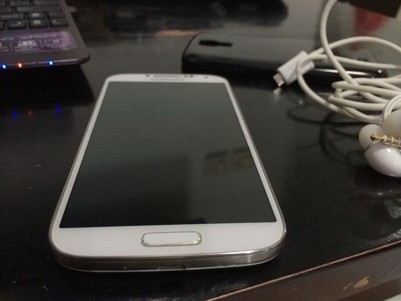 Samsung Galaxy S4 White