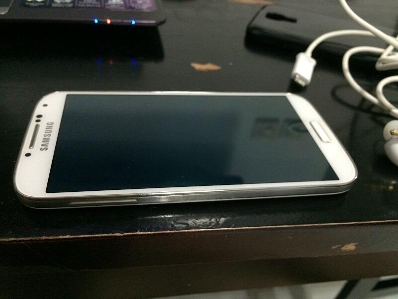 Samsung Galaxy S4 White