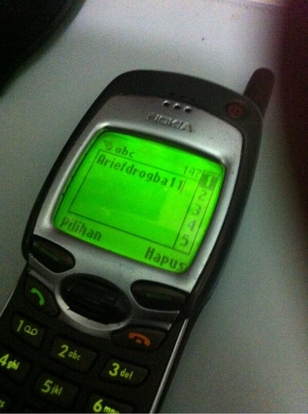 Nokia 7110 bunglon