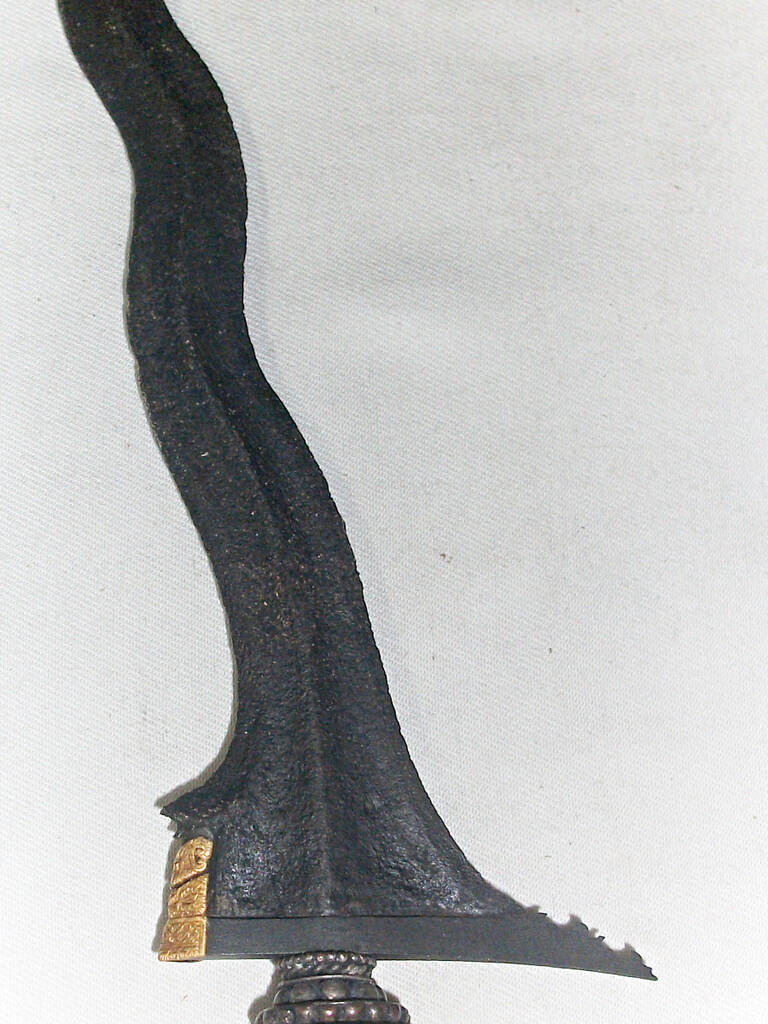 KERIS SEPUH CARITO GENENGAN MAJAPAHIT