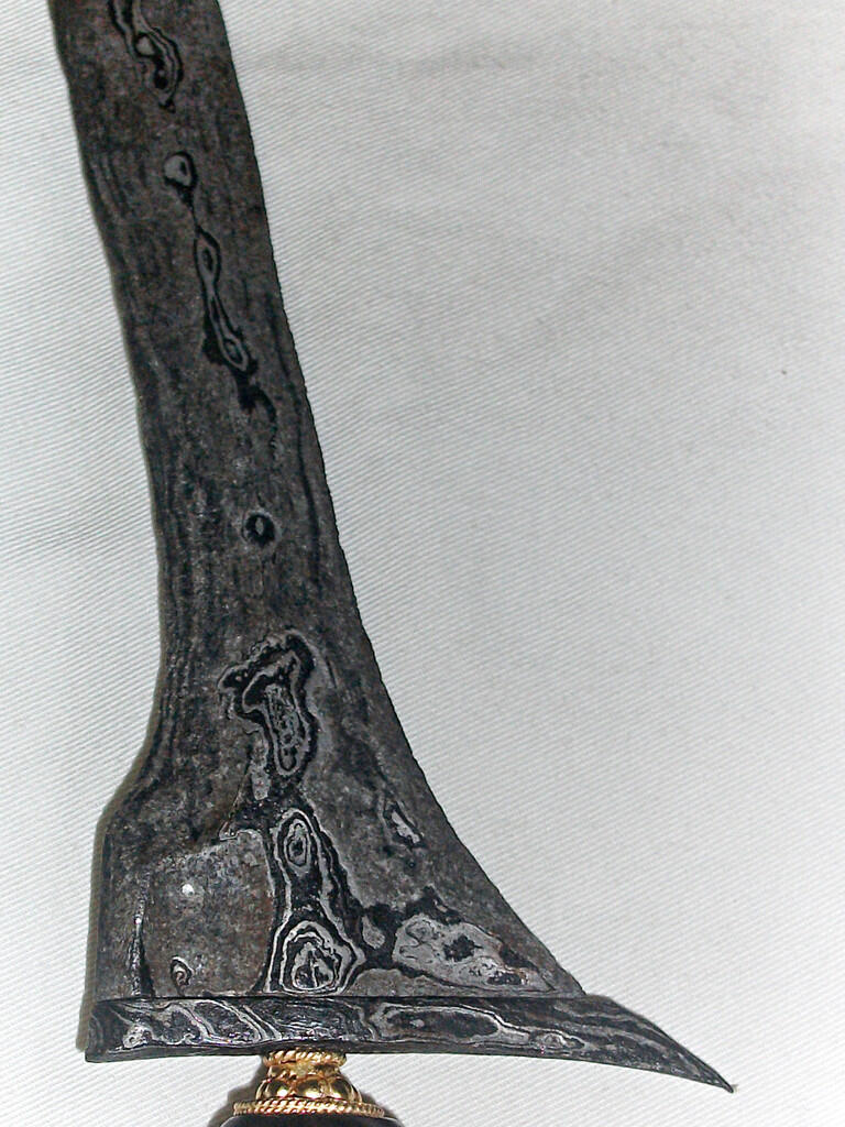 KERIS SEPUH JALAK RUWOH BLAMBANGAN