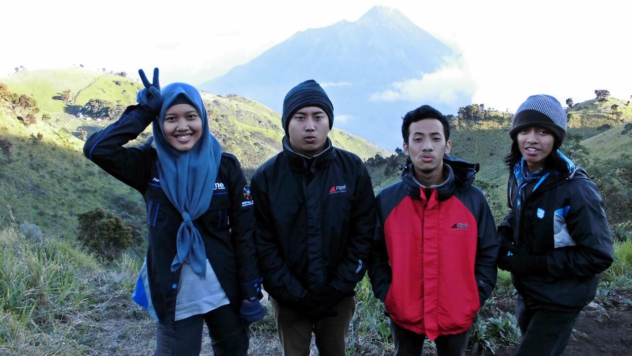 Merbabu 3145mdpl via Selo (02-04 Mei 2014)