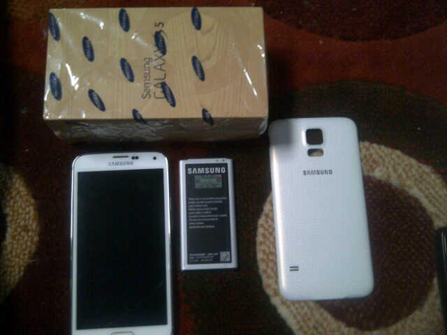 Samsung Galaxy S5 White Resmi SEIN 11 Bulan
