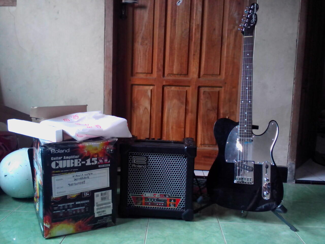 Terjual Jual Gitar Squier Telecaster Standard Series dan 