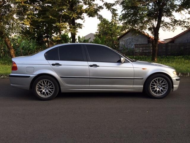 Terjual BMW 318i E46 2002 Facelift Tiptronic Silver KASKUS