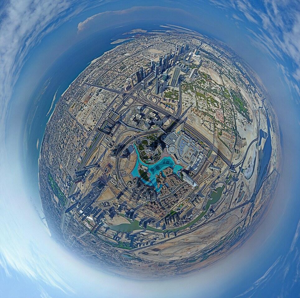 Pemandangan 360 Derajat dari Gedung Tertinggi didunia Burj Kalifa