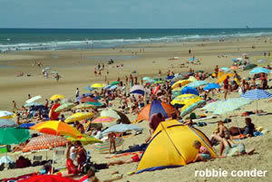 Woww 10 Pantai yang Pengunjungnya Diperbolehkan Bugil (+pic)
