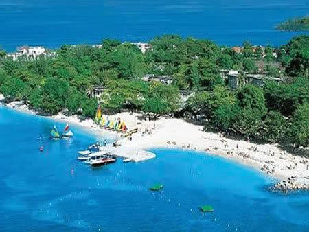 Woww 10 Pantai yang Pengunjungnya Diperbolehkan Bugil (+pic)