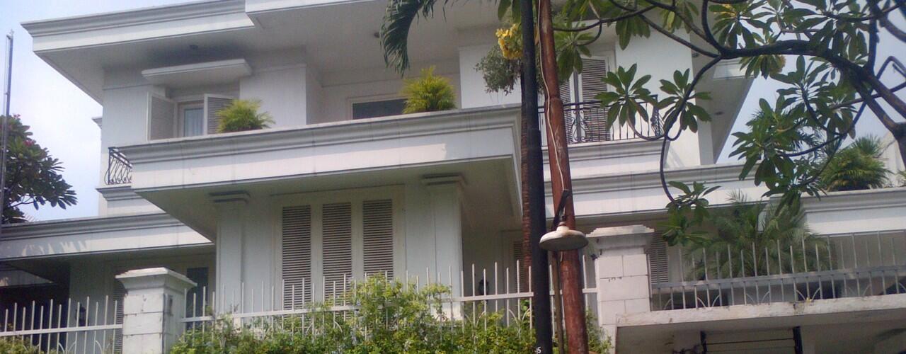 Jual rumah mewah bertingkat di Permata Hijau , Jakarta Selatan