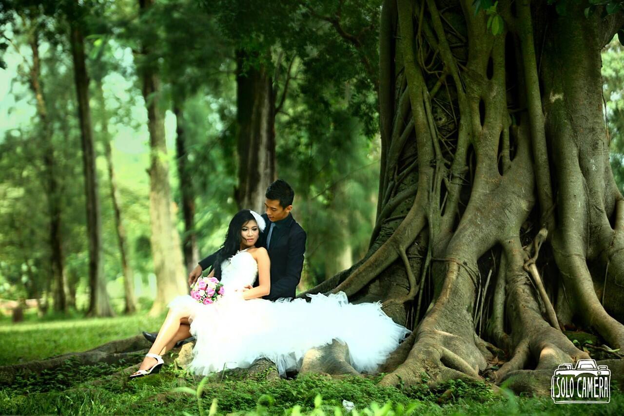 Terjual PHOTO WEDDING DAN PREWEDDING HEMAT SOLO KASKUS