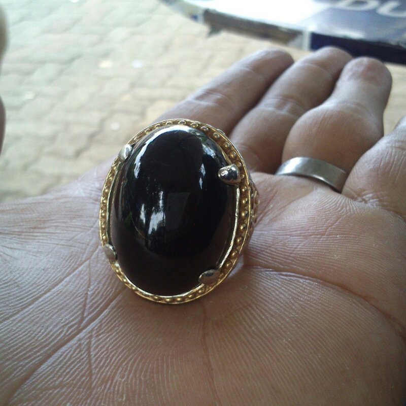 Batu kecubung wulung