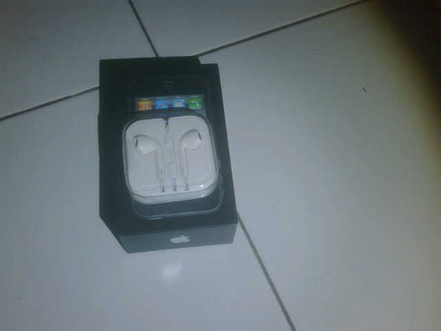 jual earphone/handsfree iphone 5 original