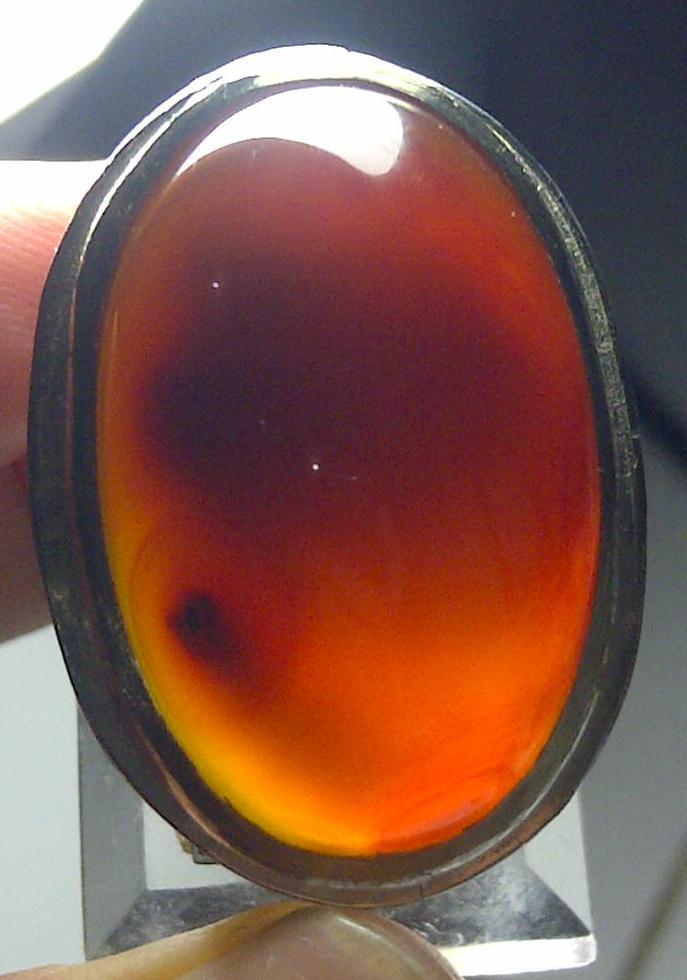 BATU BACAN OBI MERAH COMBONG BUNGKEM DAN ANGKA DELAPAN