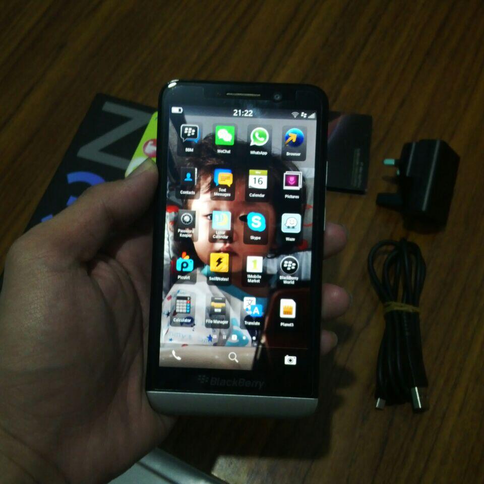 BLACKBERRY Z30 SECOND. MULUS DAN GARANSI