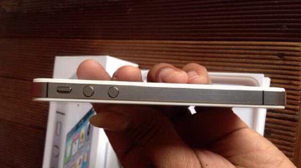 Iphone 4S 64GB MULUS MURAH