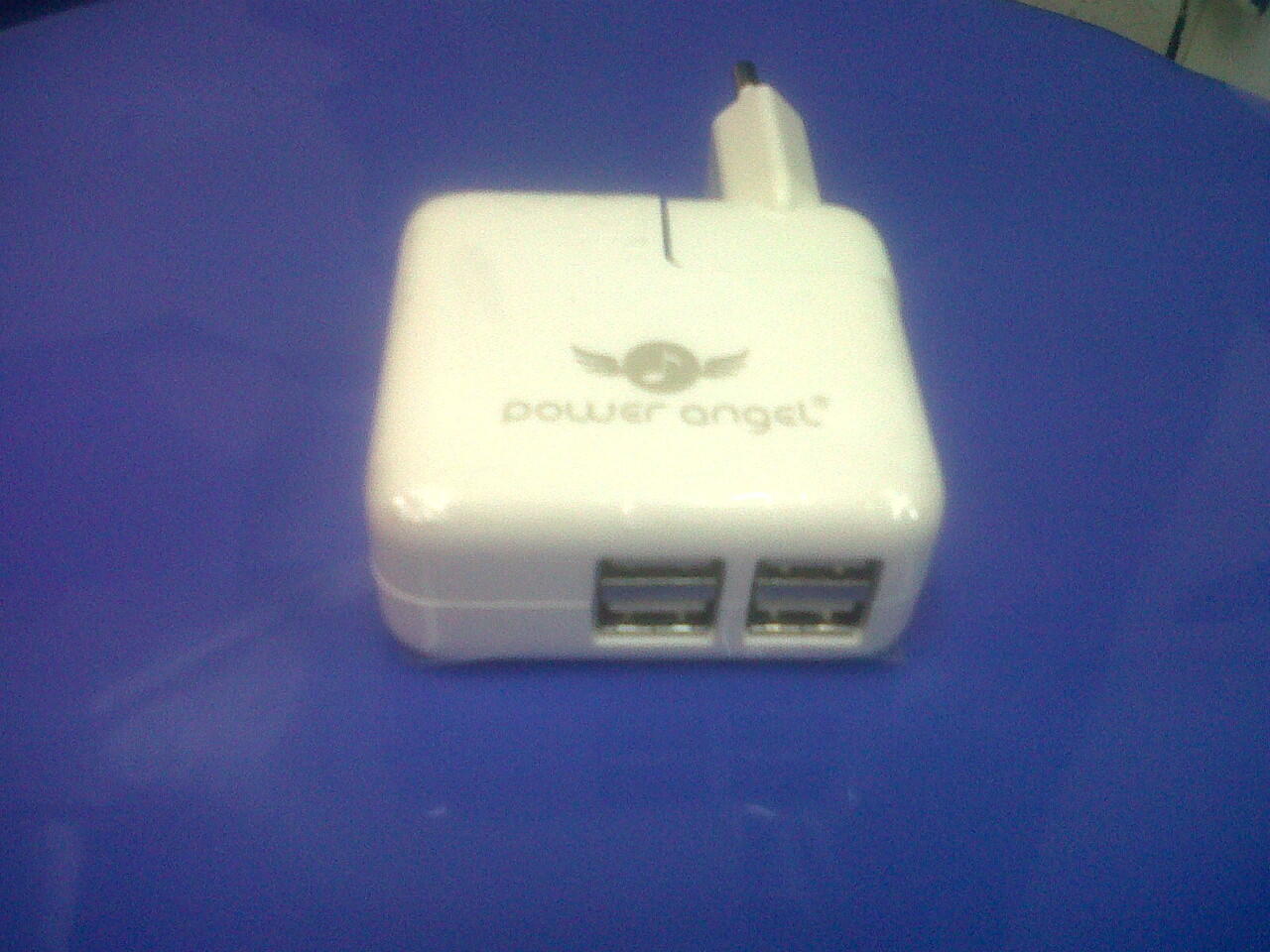 Charger MULTIPORT dengan 4 port USB suport 1.A dan 2.A