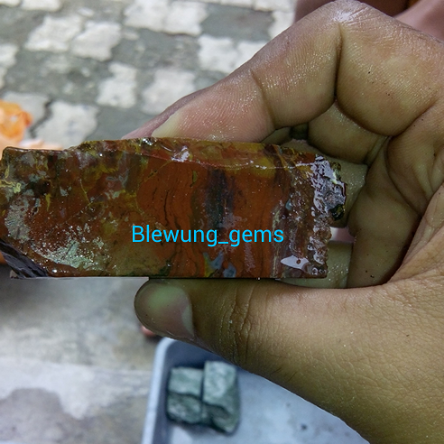 Jual batu bahan panca warna