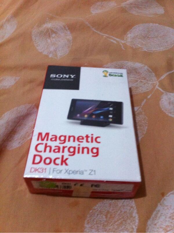 WTS : Magnetic Charging Dock DK-31 buat Sony Xperia Z1