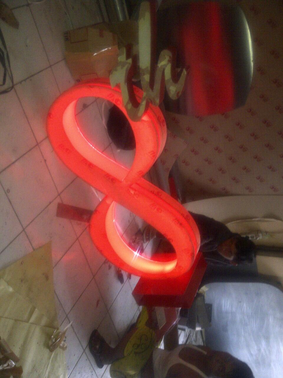JASAPEMBUATANSIGNAGE,BILLBOARD,NEONBOX,NEON/PYLONSIGN,LETTER TIMBUL,PAJAK REKLAME