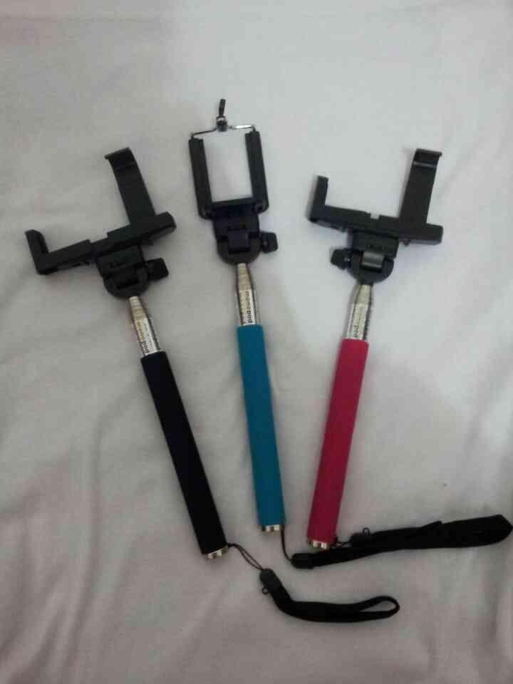 Tongsis/Monopod, Powerbank dan aksesoris