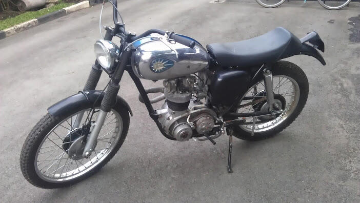 jual bsa c15 scramble