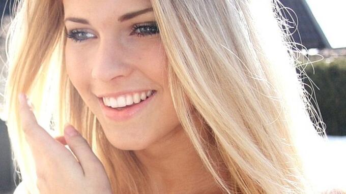 Blogger cantik norwegia emilie voe nereng