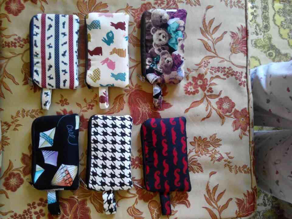POUCH CUSTOM MADE