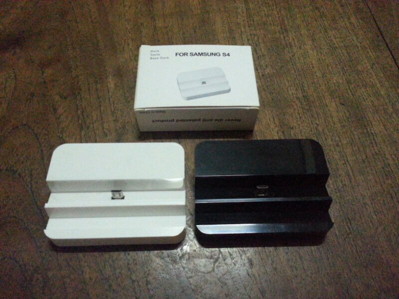 WTS acc screenguard tempered iphone5 dockcharging samsung powerbank12000real lazypod