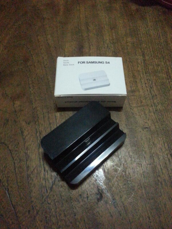 WTS acc screenguard tempered iphone5 dockcharging samsung powerbank12000real lazypod