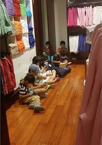 Inilah yg terjadi apabila membawa anak-anak pergi shopping