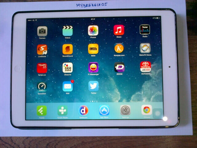 Apple Ipad Air 32 GB LTE Cellucar Wifi warna putih - Mulus 99% baru dipakai sebulanan