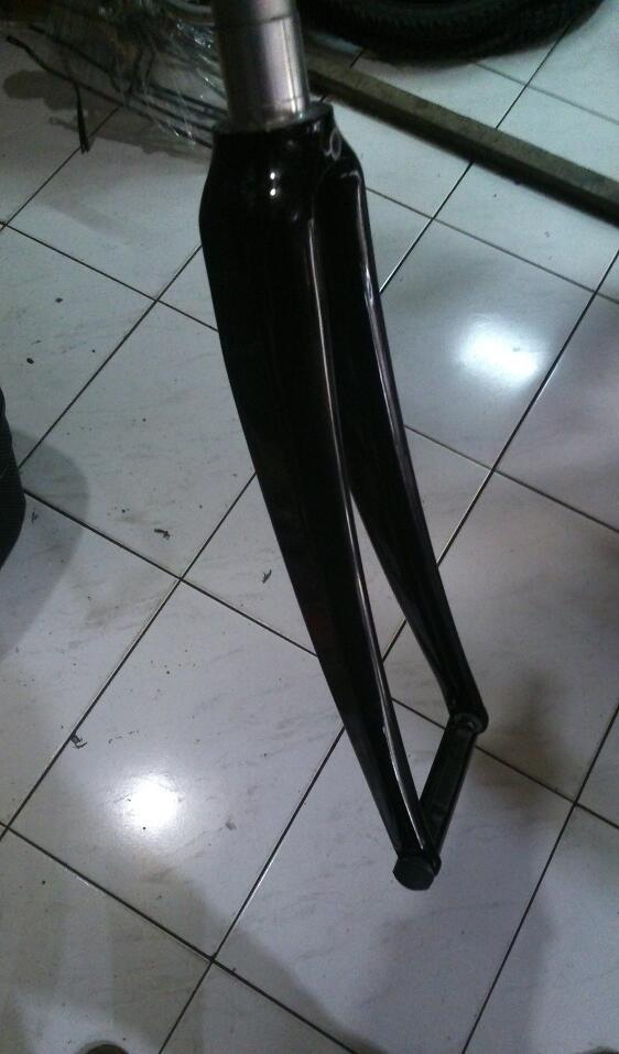 Terjual WTS Frame Rakit  Fullbike Fixie  FUJI Track 