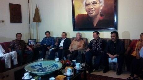 Tokoh Sepuh Golkar: Jokowi Itu Coming Leader, Prabowo Sudah Mentok