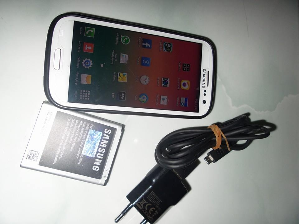 samsung galaxy s3 i9300 putih mulus normal nego segel utuh resmi