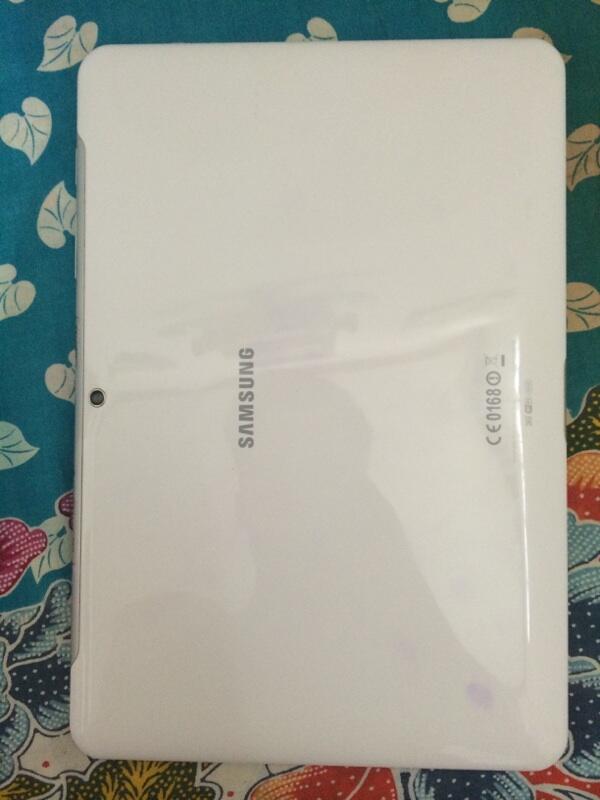 Samsung galaxy tab 2 GT-P5100 10.1 inchi White