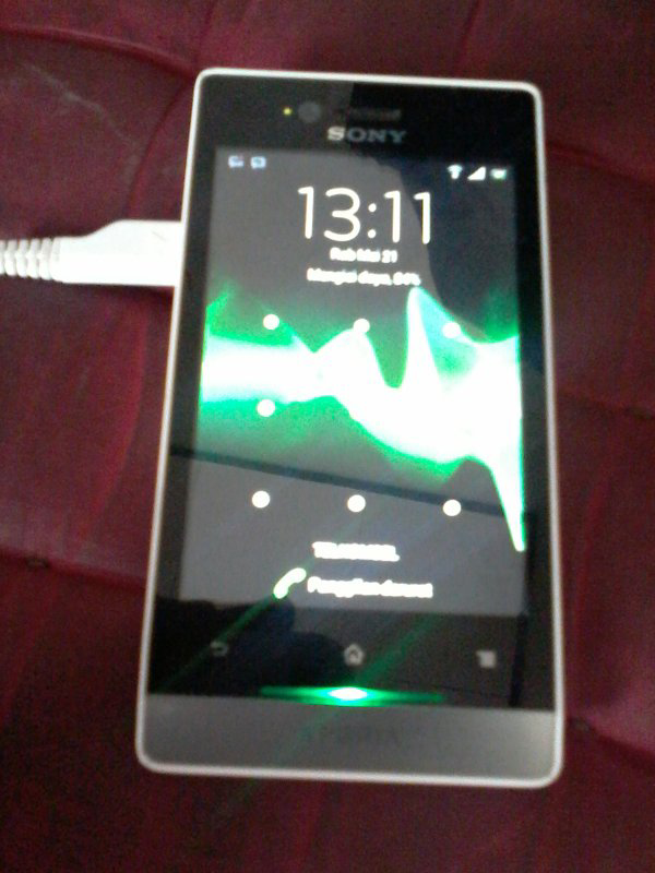 Sony Xperia Miro Butuh Uang