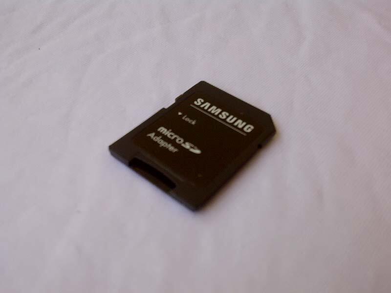 Gadget Accesories - Aksesori: Micro SD Adapter, Silicone, Tas Kamera, Hippo - Malang