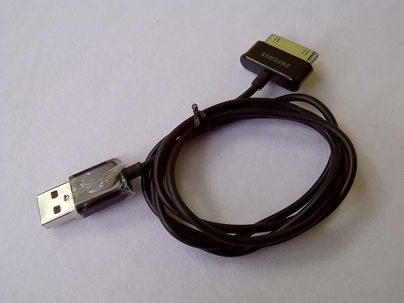 Gadget Accesories - Aksesori: Micro SD Adapter, Silicone, Tas Kamera, Hippo - Malang