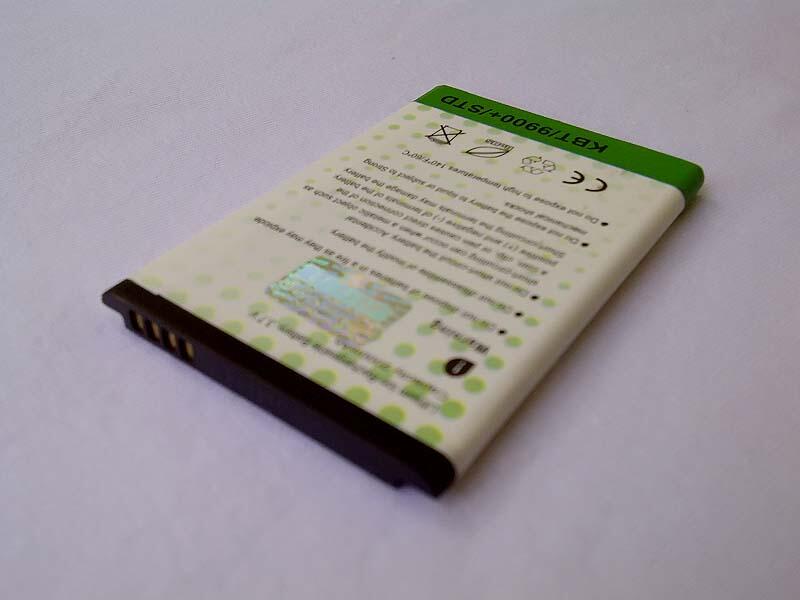 Gadget Accesories - Aksesori: Micro SD Adapter, Silicone, Tas Kamera, Hippo - Malang