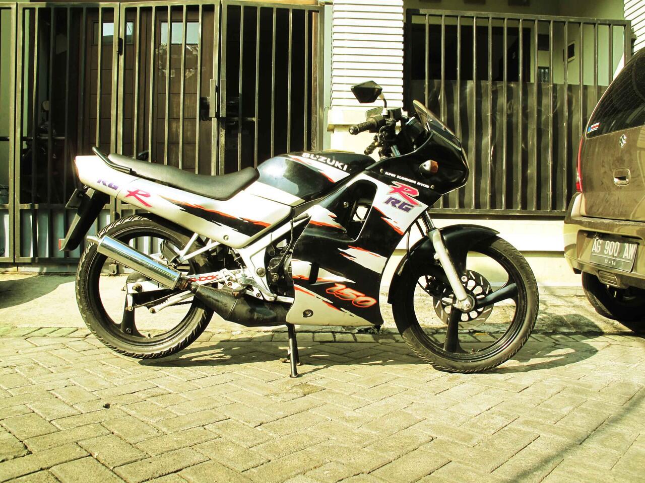 Cari SUZUKI RGR 150 TAHUN 2000 LANGKA ORISINIL STNK DAN BPKB