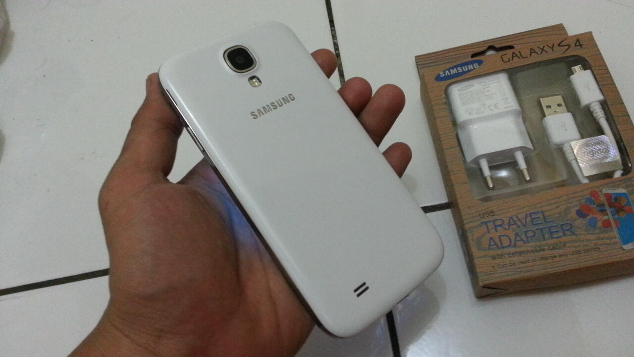 SAMSUNG GALAXY S4 GT I9500 WHITE ORI SEIN MURAH ABISSSS