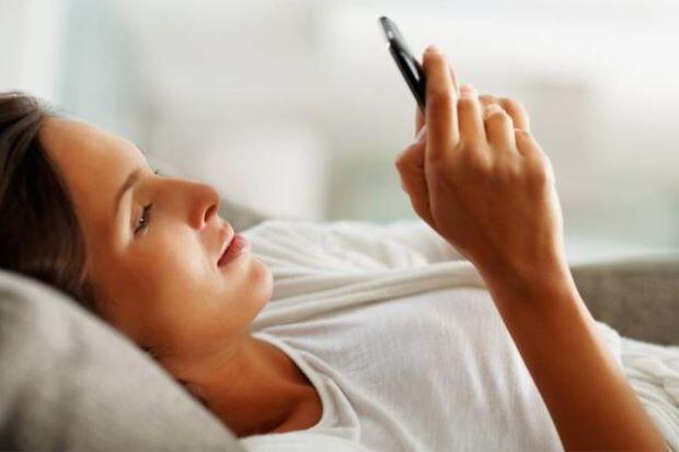 Hal-Hal Bahagia Yang Terlewatkan Jika Kecanduan Smartphone